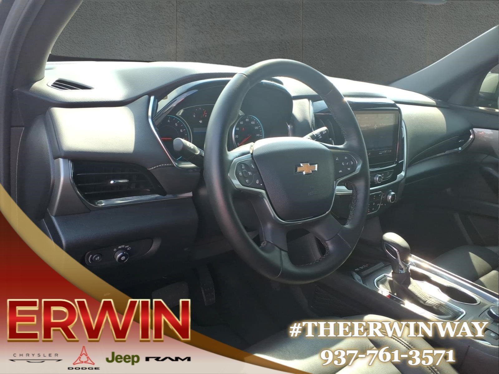 Used 2023 Sterling Gray Metallic Chevrolet LT Leather image 14