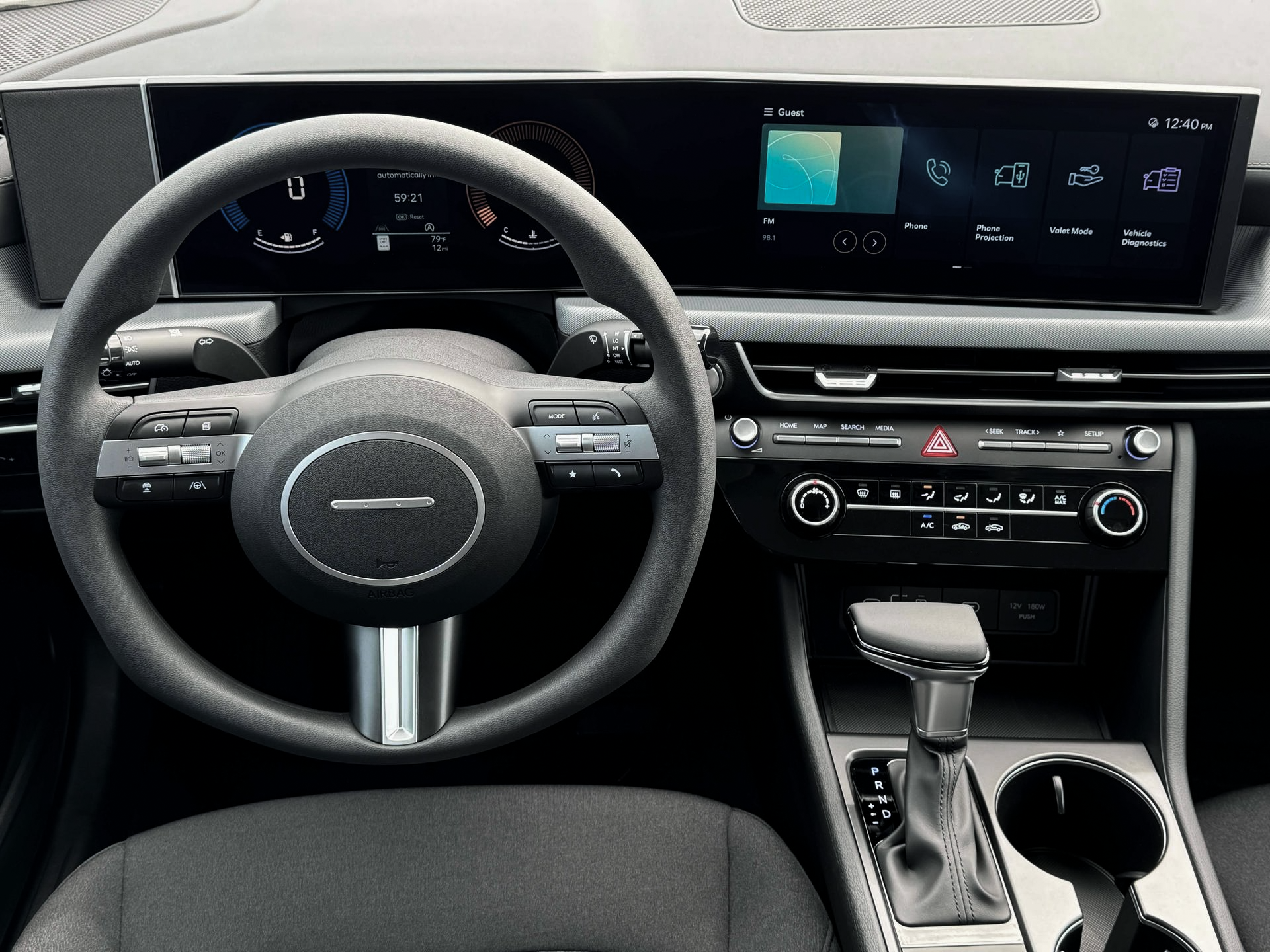 New 2025 White Hyundai SE image 17