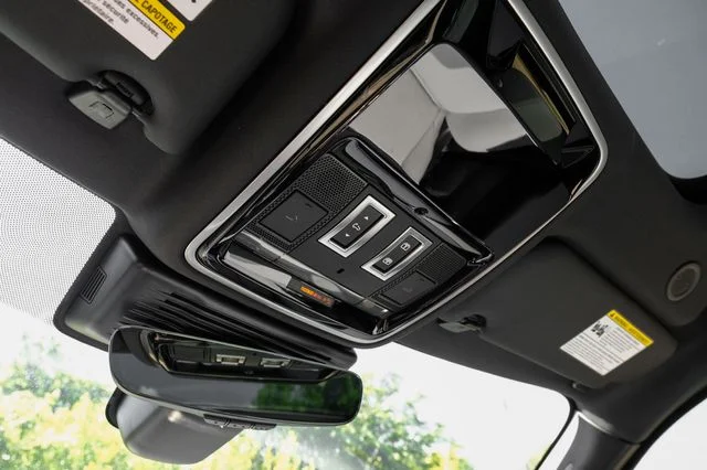 New 2026 Gold Land Rover Dynamic SE image 34