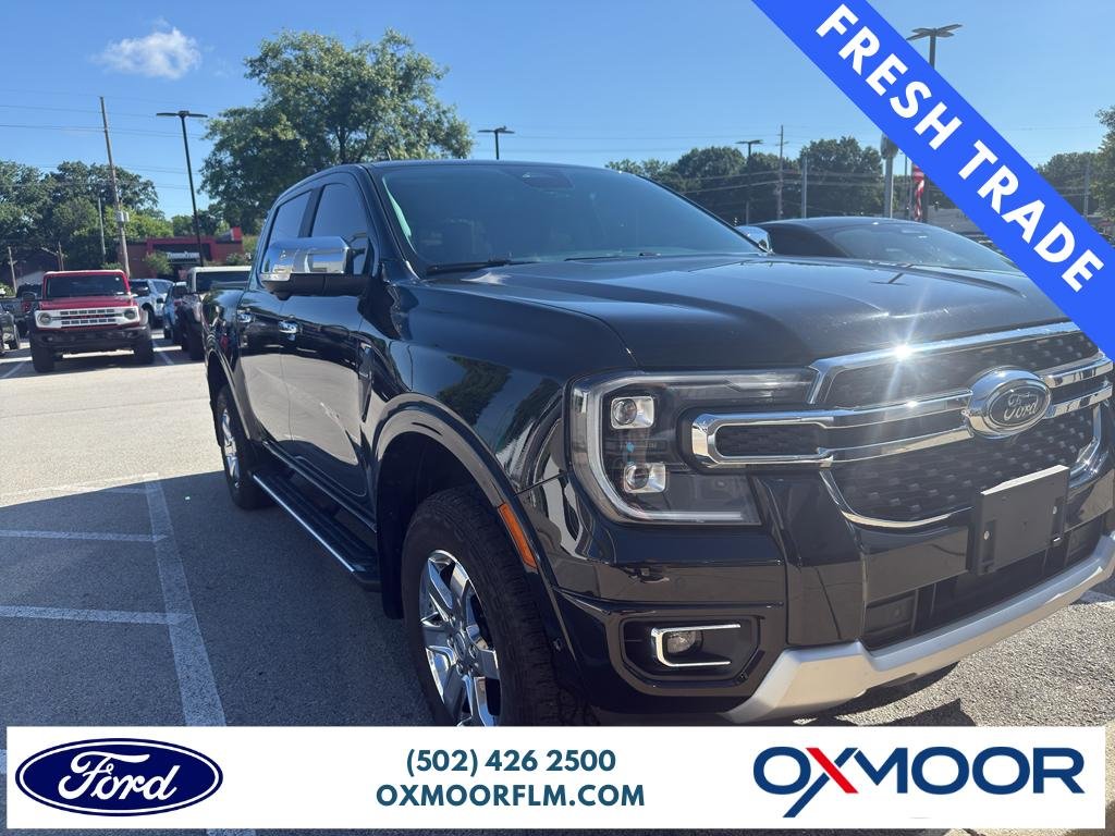 Used 2024  Ford LARIAT image 1