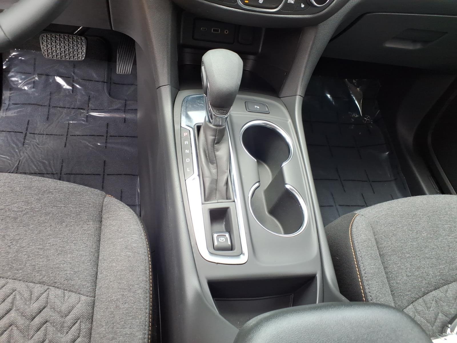 Used 2024 Sterling Gray Metallic Chevrolet LT image 15