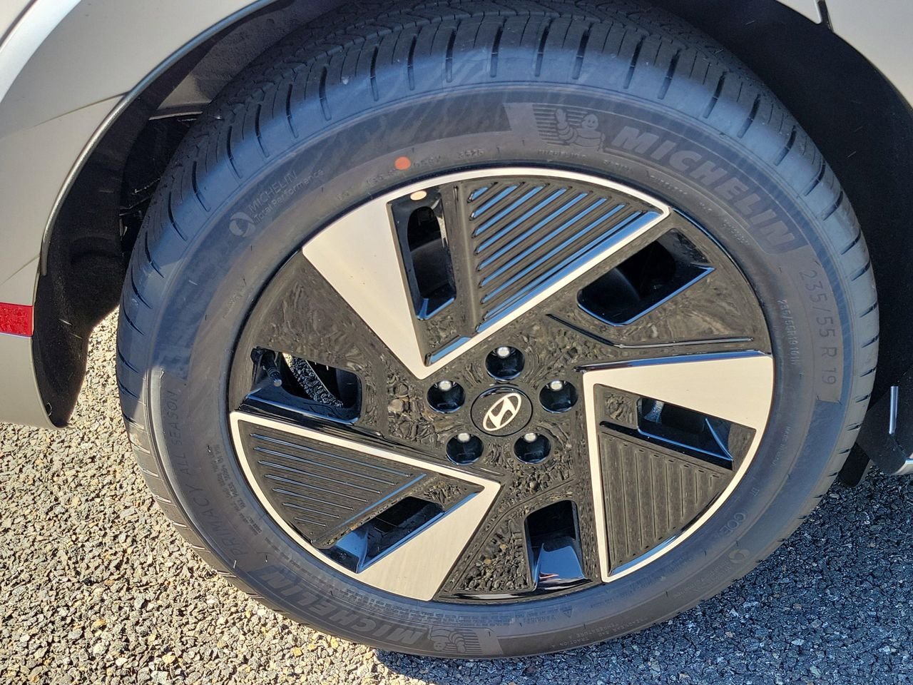 New 2026 Cyber Gray Hyundai Limited image 3