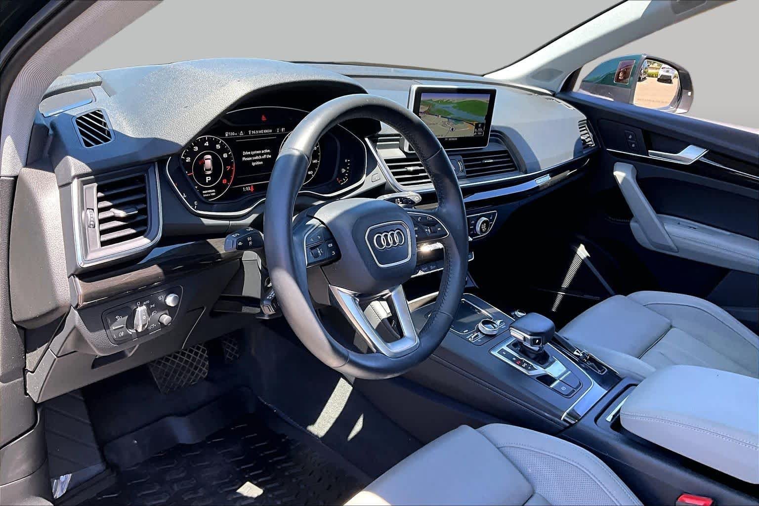 Used 2018 Azores Green Metallic Audi Prestige image 17
