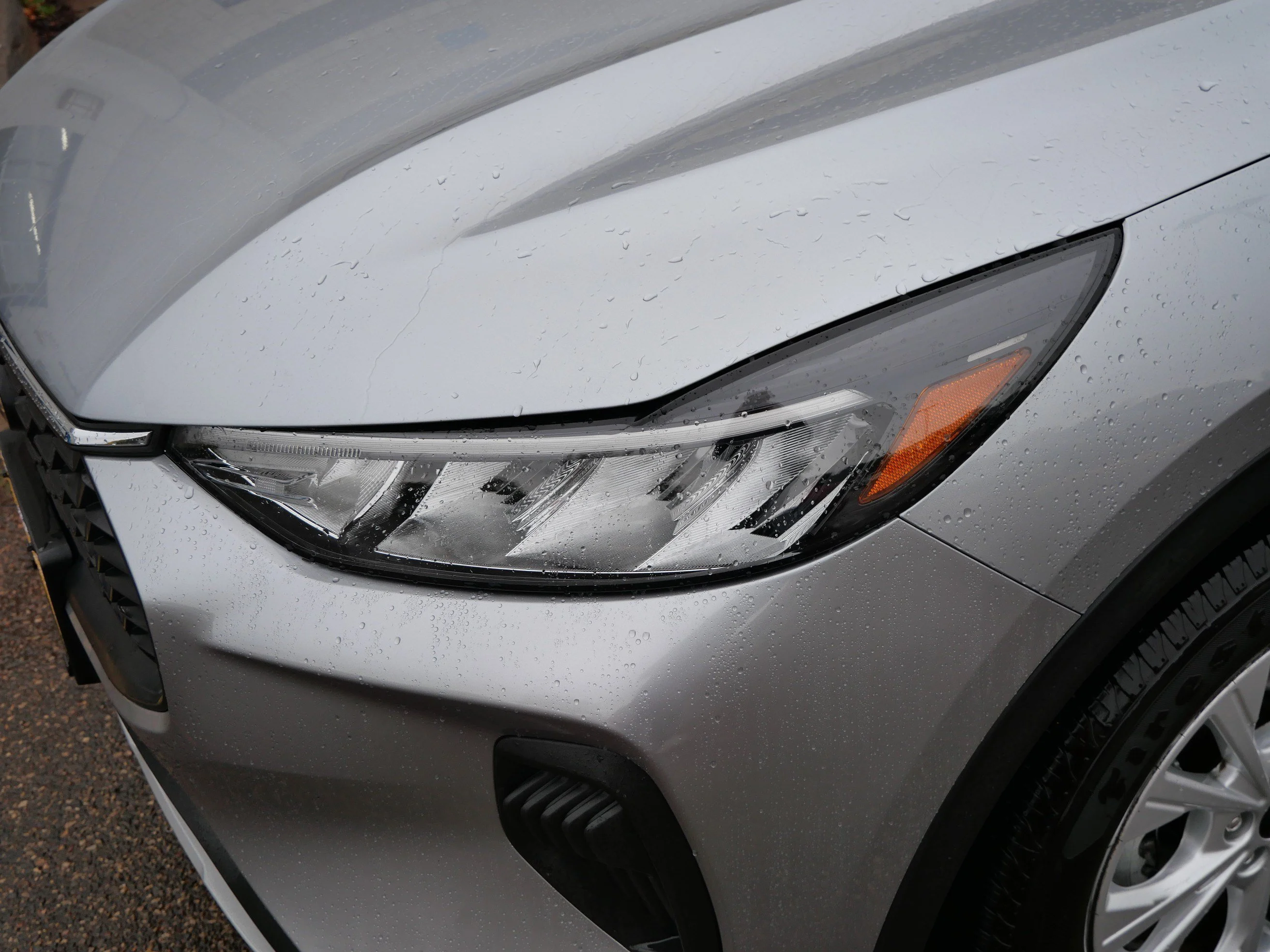 Certified Used 2024 Iconic Silver Metallic Ford Active image 16