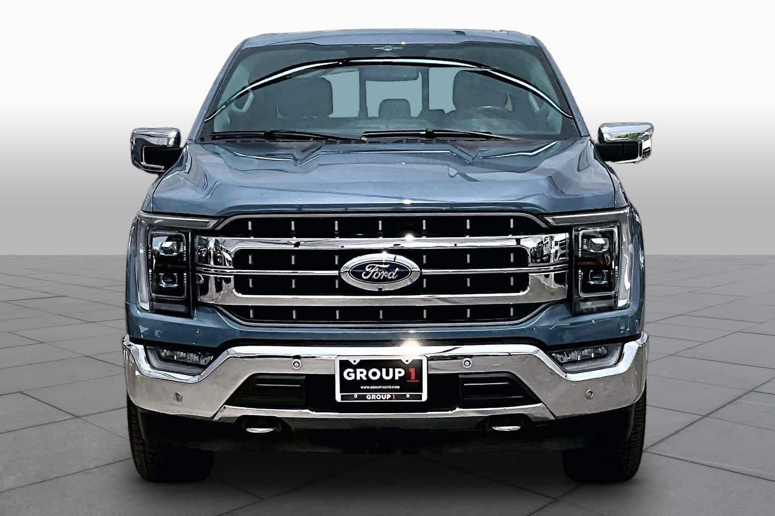 Used 2023 Azure Gray Metallic Tri-Coat Ford LARIAT image 4
