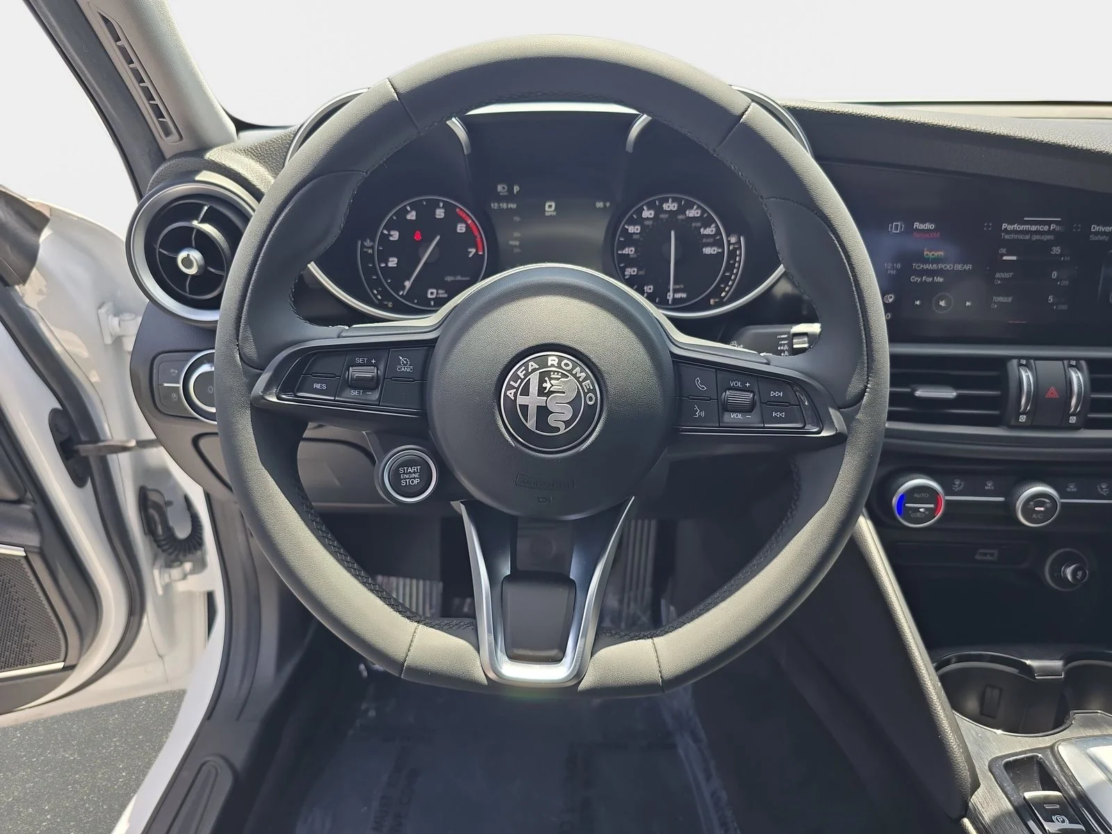 Used 2021 White Alfa Romeo Sprint image 21