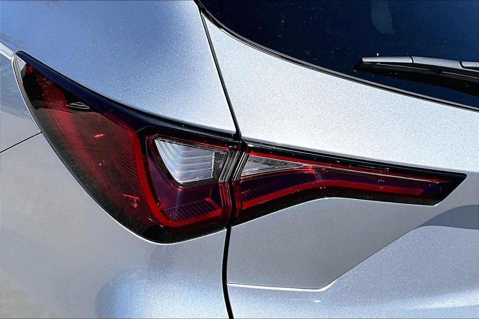 Used 2026 Solar Silver Metallic Acura w/Technology Package image 14