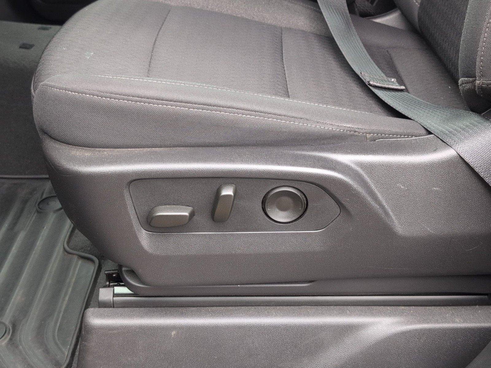 Used 2025 Black Chevrolet Custom image 18