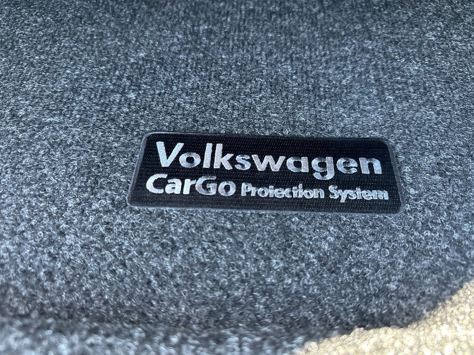 New 2026 Green Volkswagen 2.0T SE w/Technology image 33