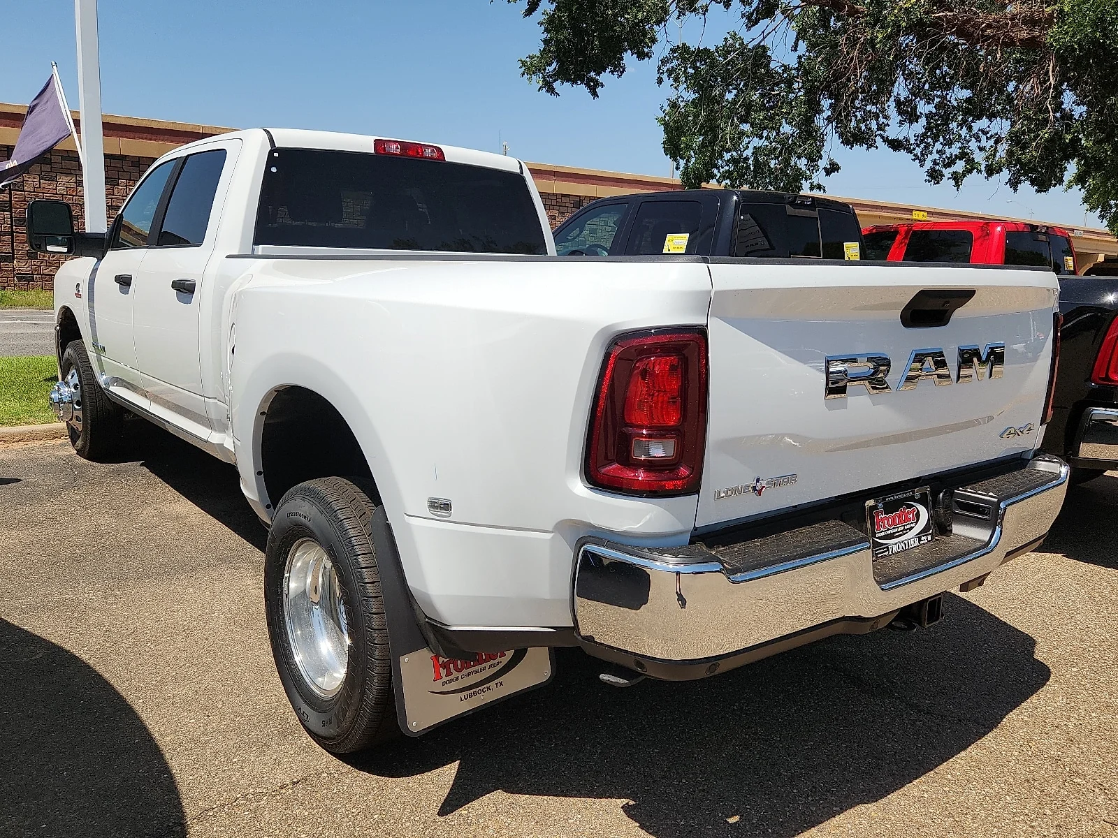 New 2026 Bright White Clear-Coat  Paint Ram LONE STAR CREW CAB 4X4 8