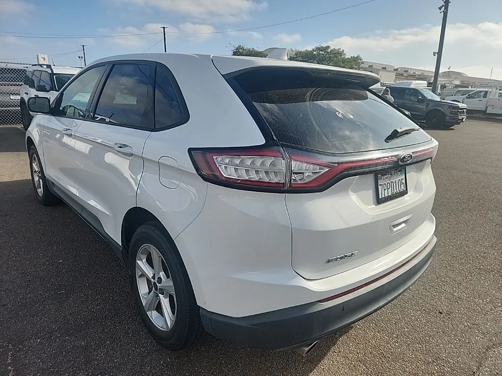 Used 2015 White Ford SE image 11