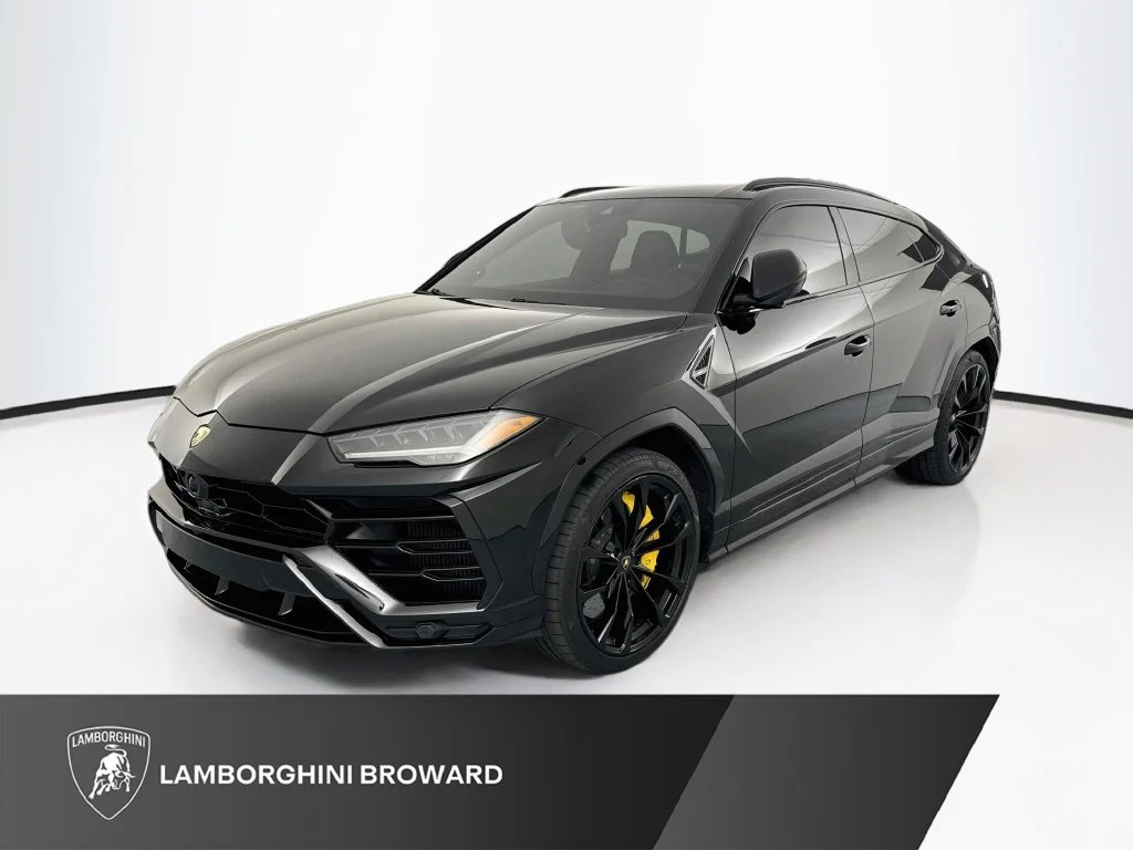 2022 Lamborghini Urus