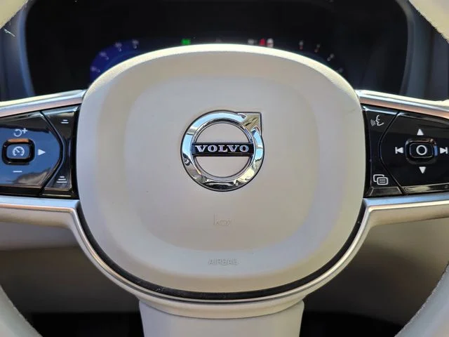 2023 Volvo XC60 Plus - Photo 28