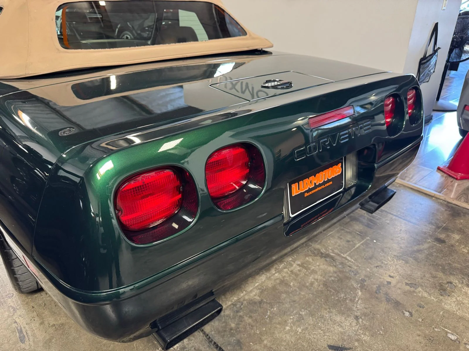 1994 Chevrolet Corvette - Photo 10