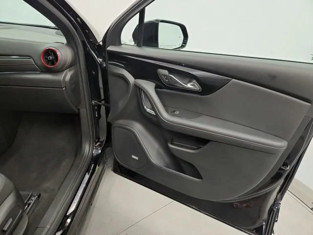 Used 2025 Black Chevrolet RS image 40