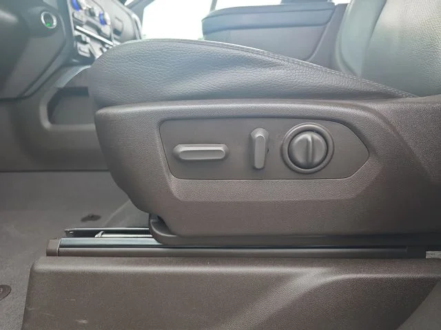 Used 2021 Gray GMC Denali image 29