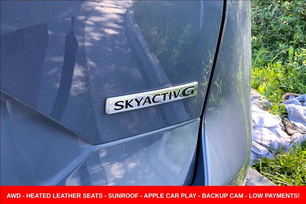 Used 2022 Gray Mazda 2.5 S Carbon Edition image 29