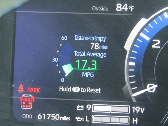 Certified Used 2023 Pearl Toyota Platinum image 12