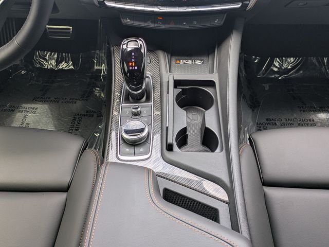 Used 2025  Cadillac V-Series image 18
