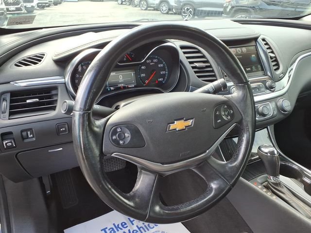 Used 2019 Black Chevrolet LT image 10