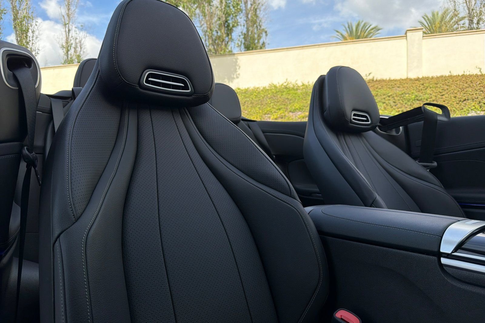 Certified Used 2025 Black Mercedes-Benz CLE 450 image 32