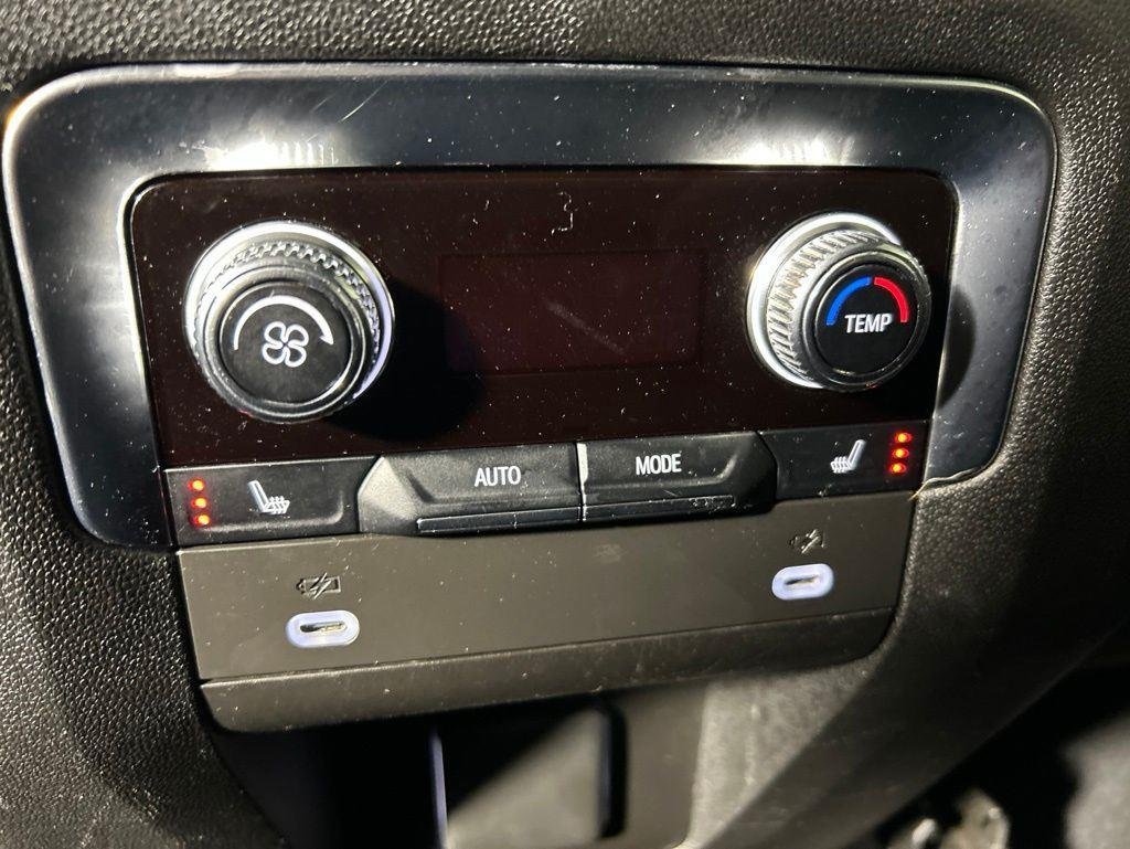 Used 2023 Sterling Metallic GMC AT4 image 41