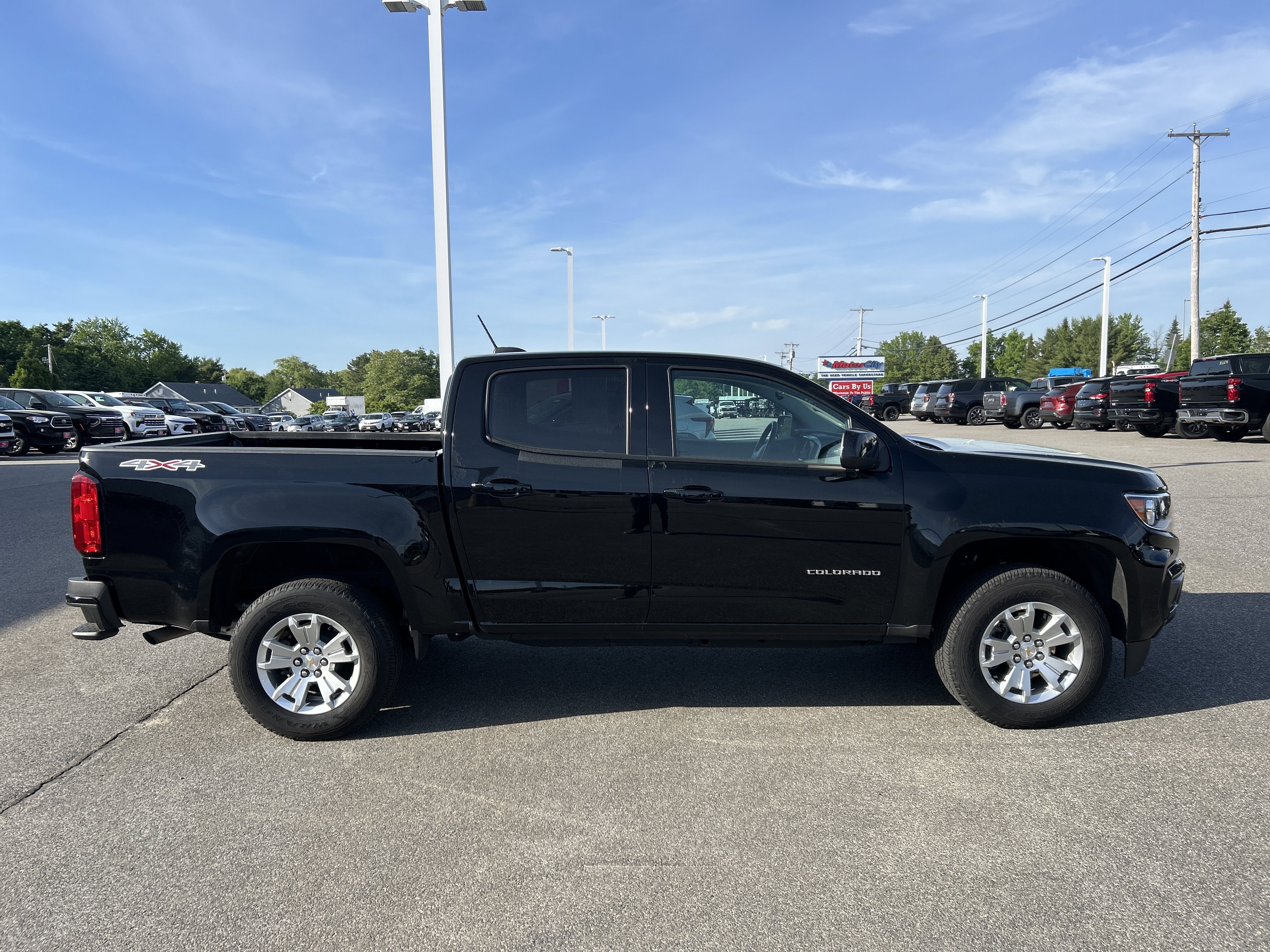 Used 2022 Black Chevrolet 4WD LT image 7