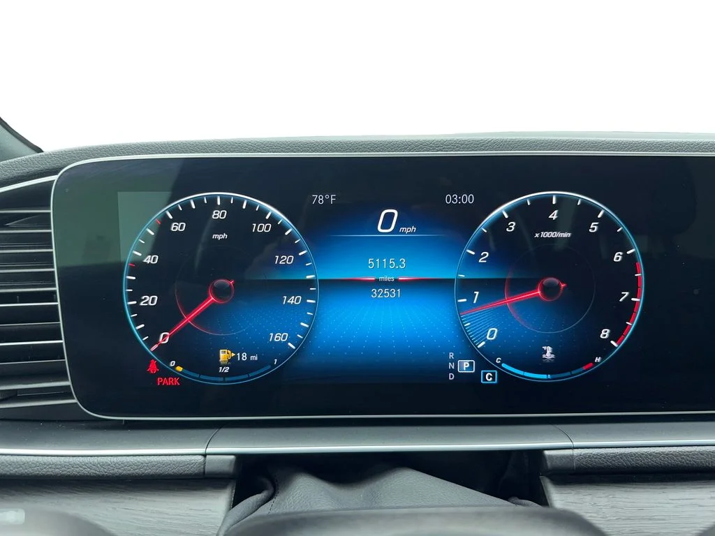 Used 2022 White Mercedes-Benz GLE 350 image 40