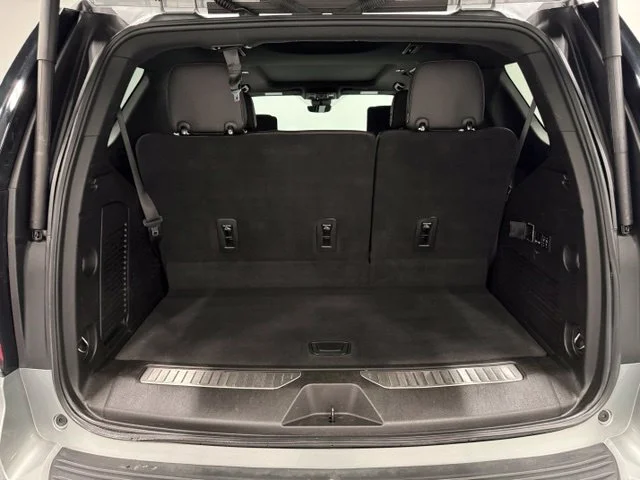 Used 2023 Gray Chevrolet High Country image 36