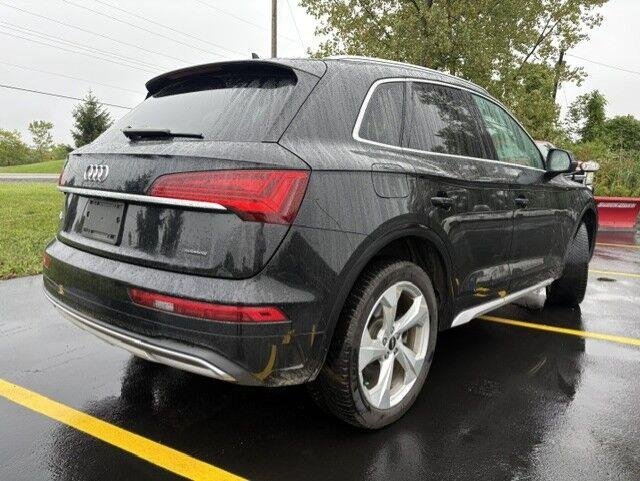 Used 2021 Mythos Black Metallic Audi Premium Plus image 15