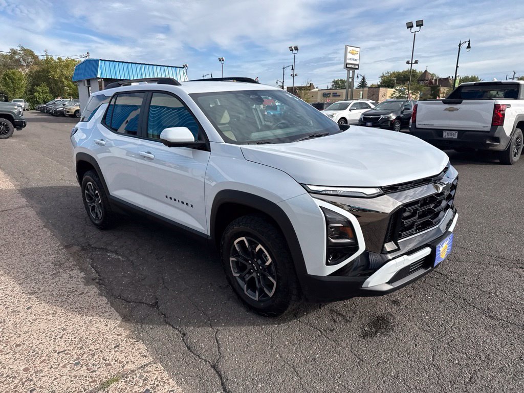 New 2027 Polar White Tricoat Chevrolet ACTIV image 5