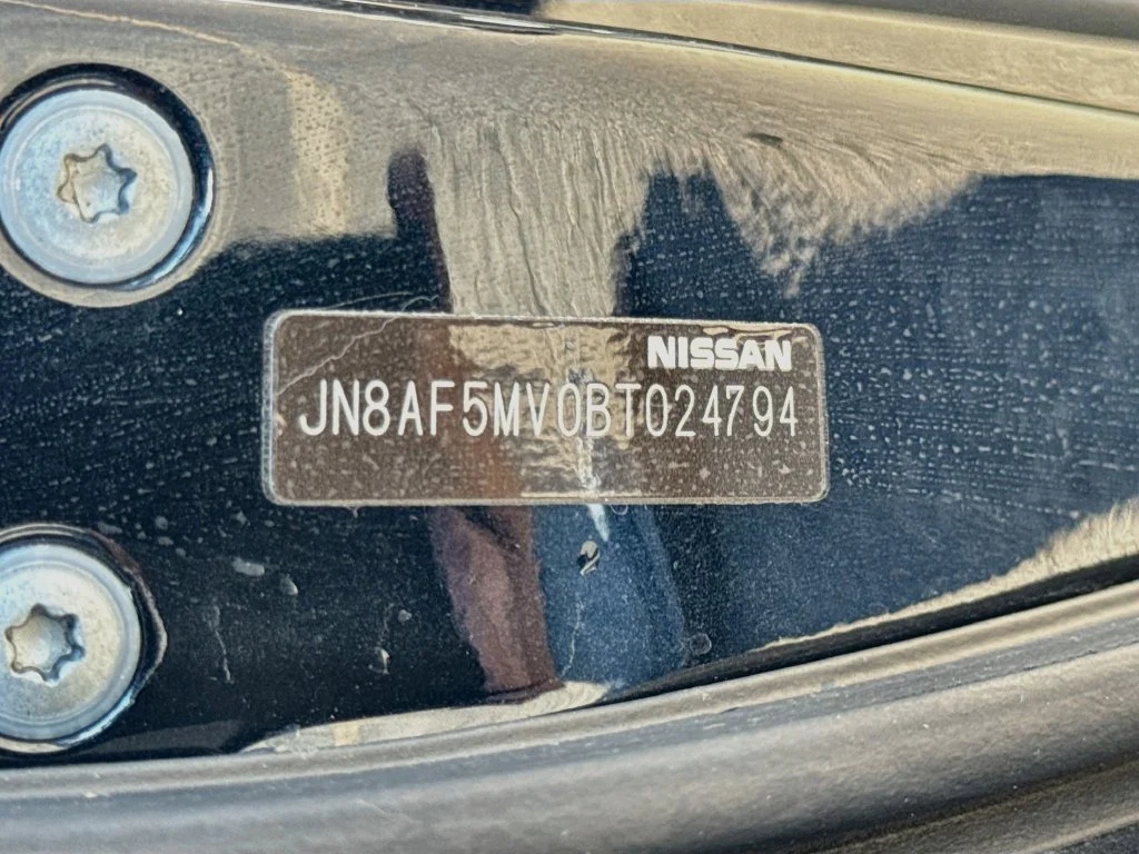 Used 2011 Black Nissan SL image 38