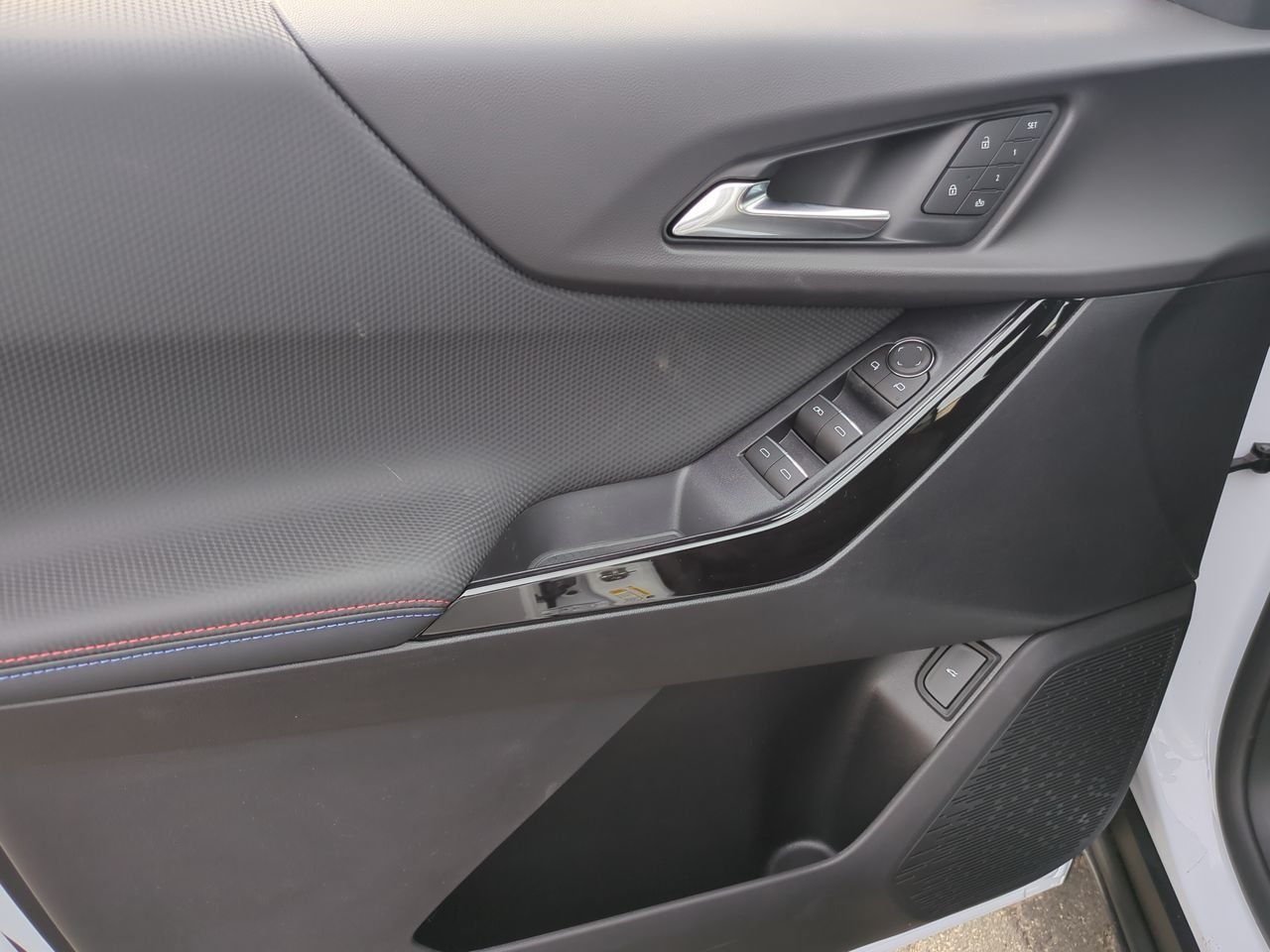 2026 Chevrolet Equinox RS - Photo 22
