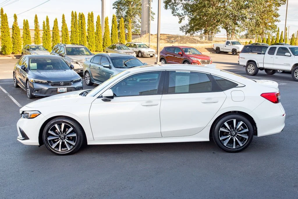Certified Used 2023 Platinum White Pearl Honda 1.5T EX BD image 8