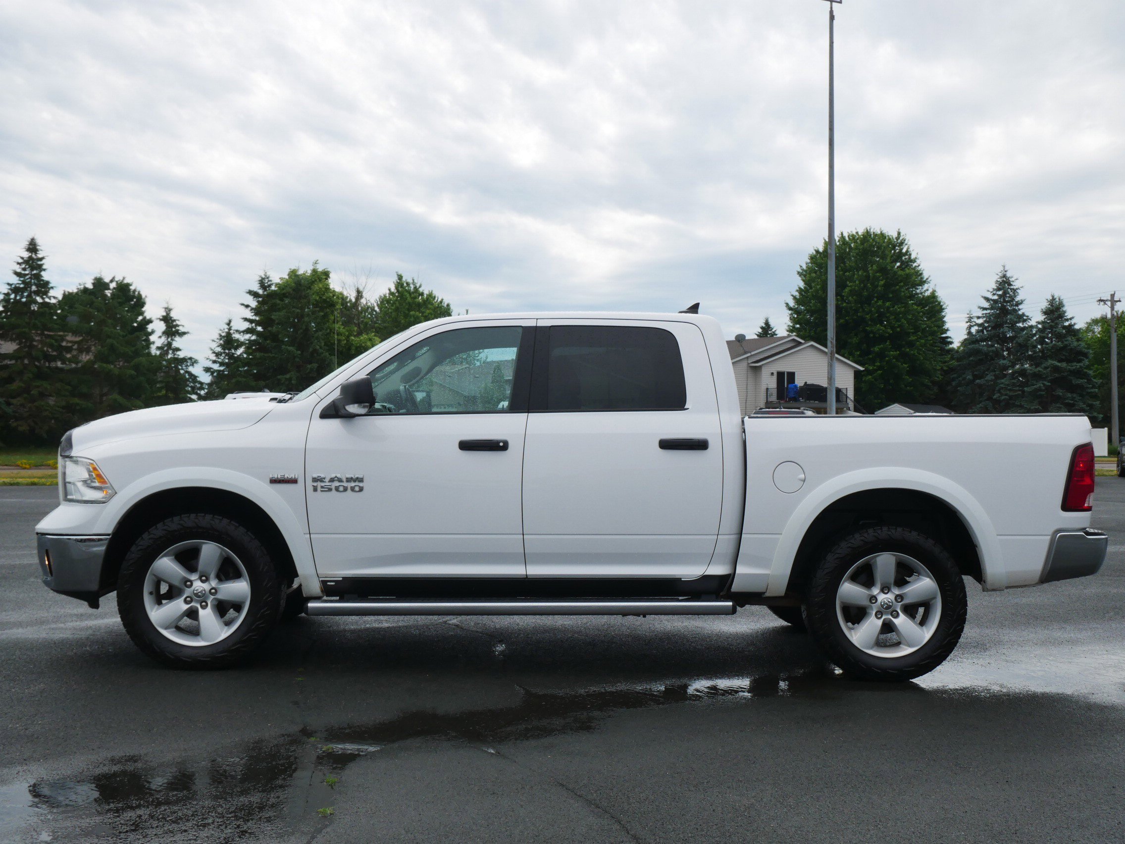 Used 2018 Bright White Clearcoat Ram SLT image 2