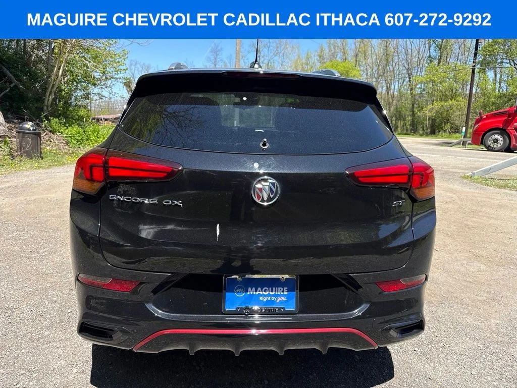 Used 2023 Black Buick Select image 6
