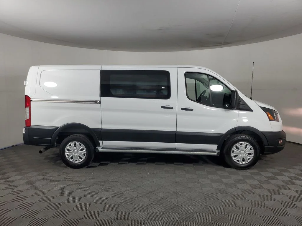 Used 2025 White Ford Base image 2