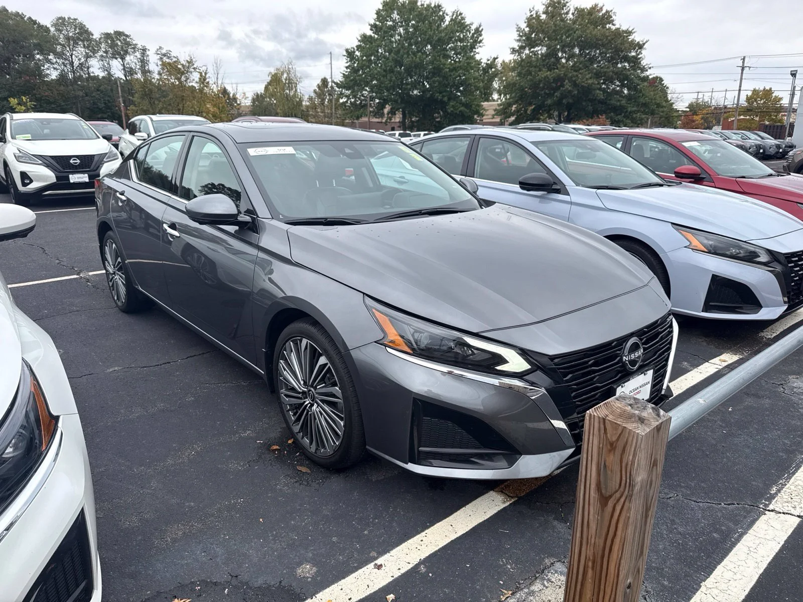 Certified Used 2024 Gun Metallic Nissan 2.5 SL image 4