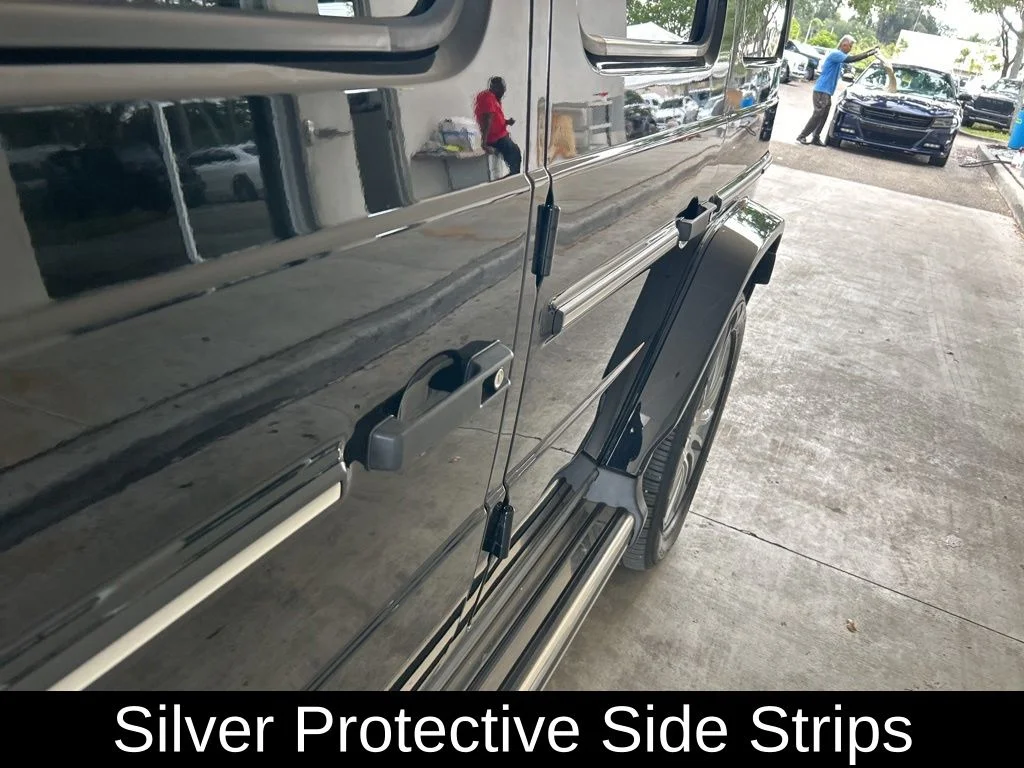 Used 2021 Black Mercedes-Benz G 550 image 20