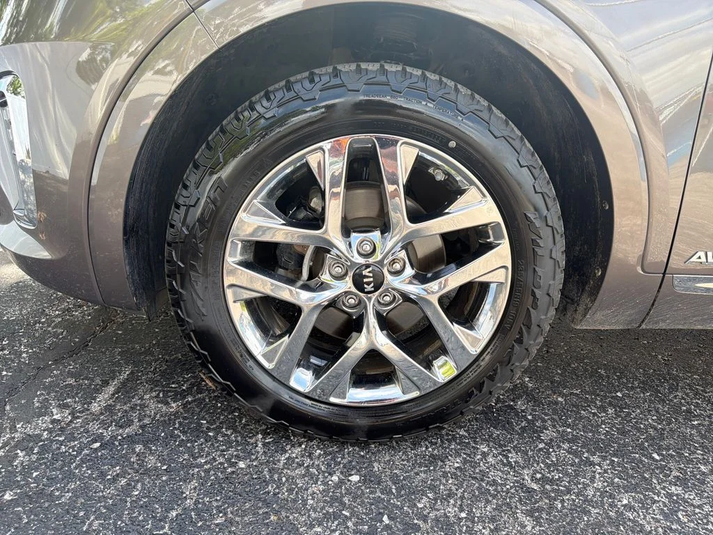 Used 2019 Brown Kia SX Limited image 43