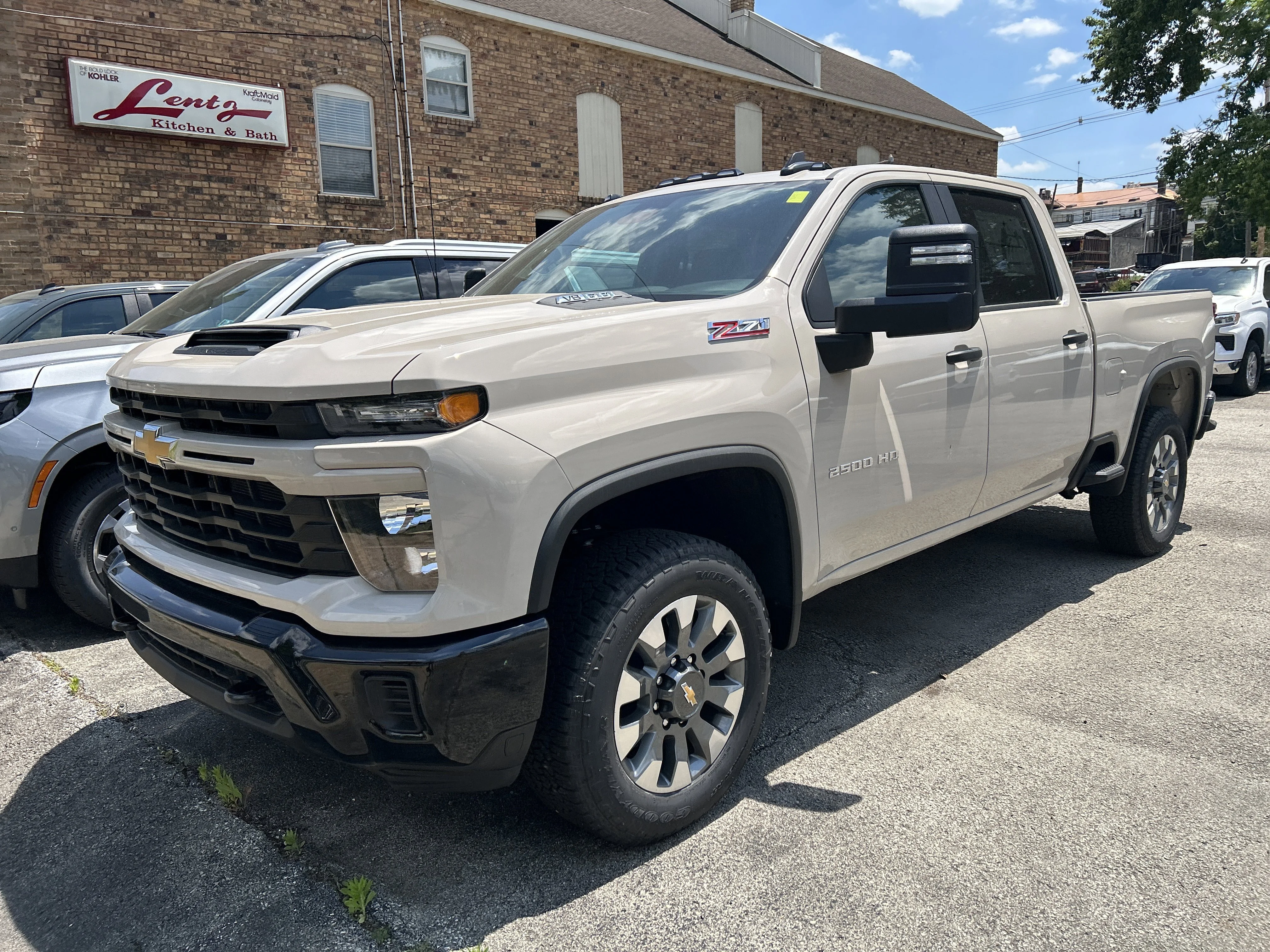 New 2026 White Sands Chevrolet Custom image 13