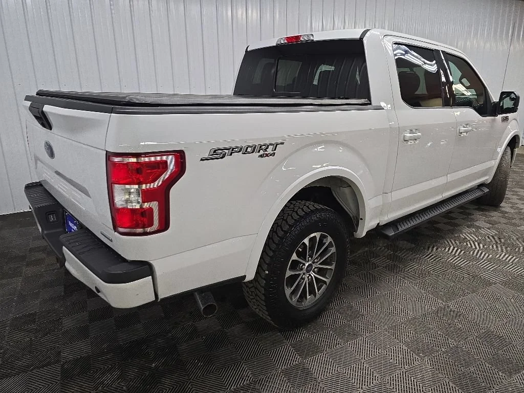 Used 2020 Wh Ford XL image 11