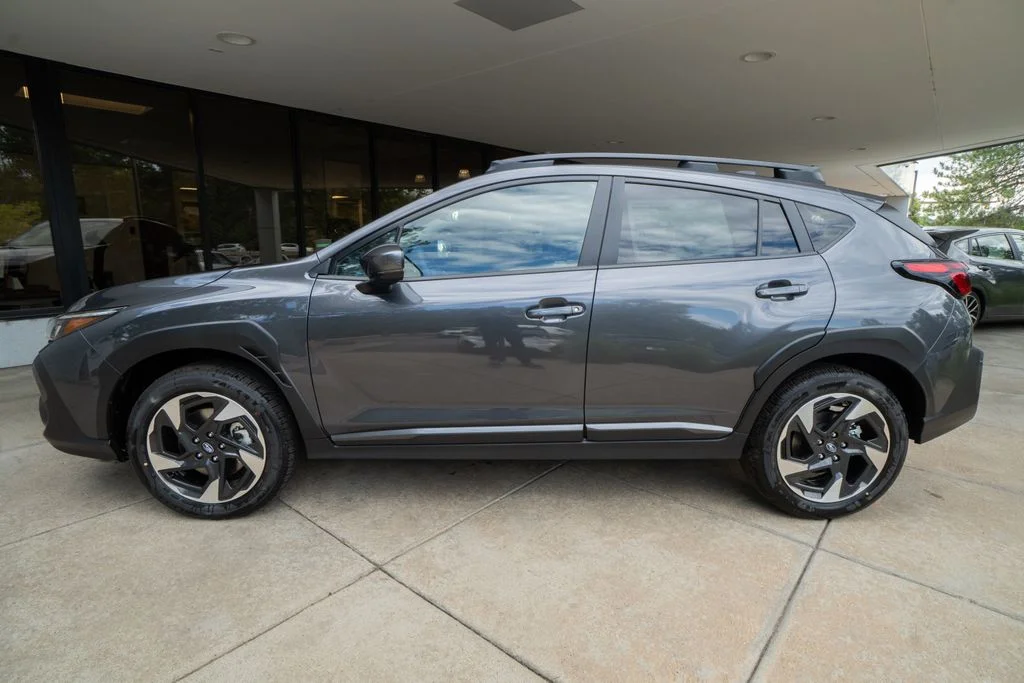 New 2026 MAGNETITE GRAY PEARL Subaru Limited image 4