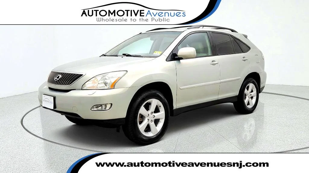 Used 2007 Bamboo Pearl Lexus AWD 4dr w/ Premium Plus Package & Heated Front Seats image 1