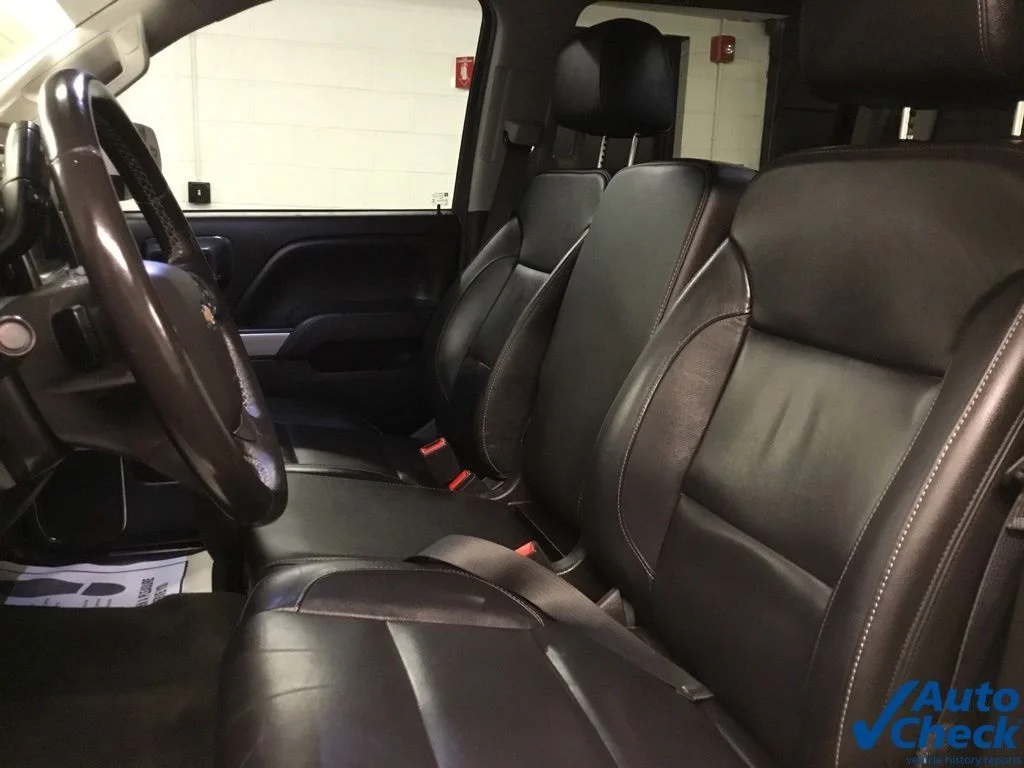 Used 2018 Black Chevrolet LTZ image 31