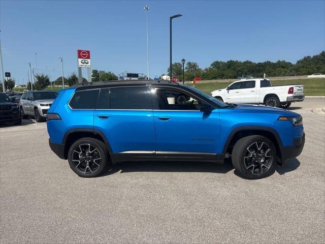 New 2026 Hydro Blue Pearl-Coat Exterior Paint Jeep Overland image 11