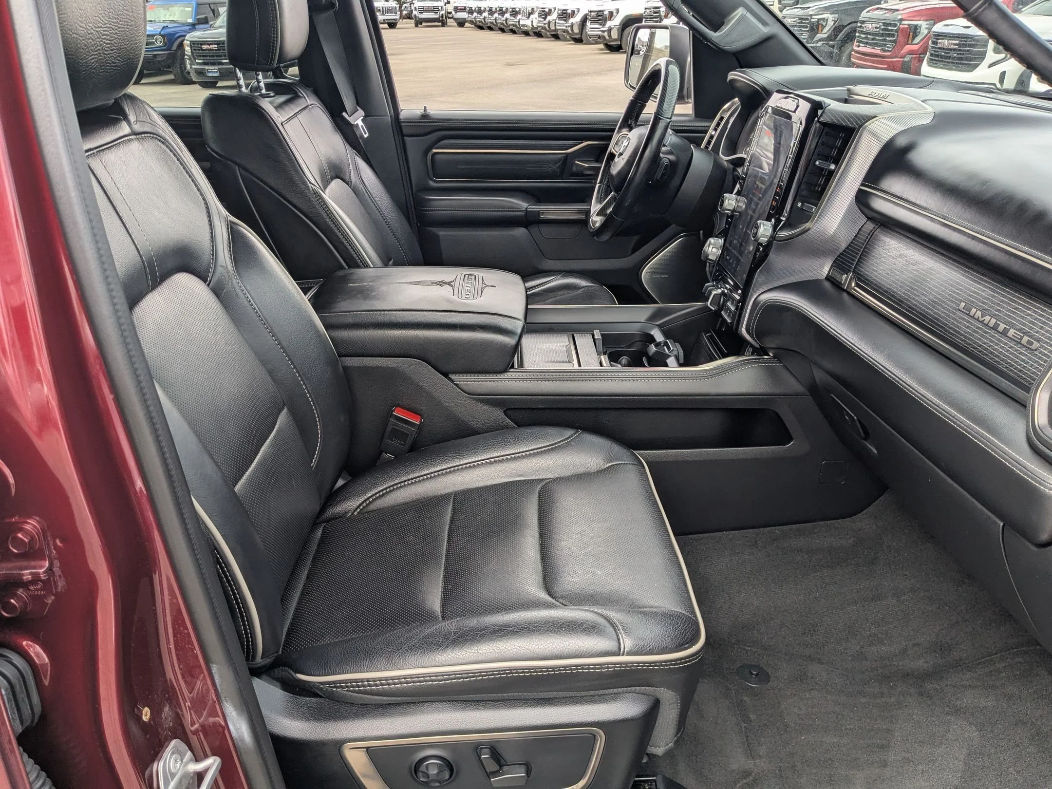 Used 2021 Delmonico Red Pearlcoat Ram Limited image 30