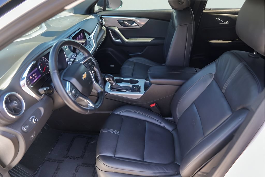 Used 2020 SUMMIT WHITE Chevrolet LT image 12