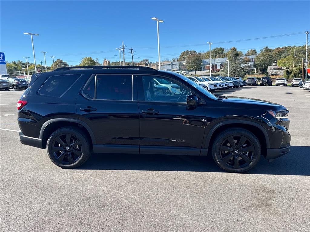 Used 2025 Crystal Black Pearl Honda Black Edition image 8