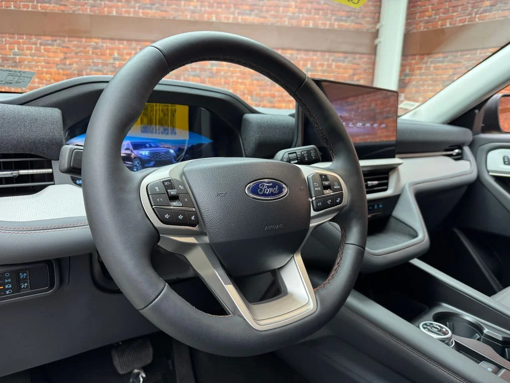 New 2026 Carbonized Gray Metallic Ford Active image 14